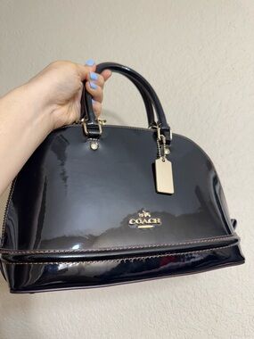 RARE Coach Mini Sierra Black Patent Leather Dome Crossbody Satchel with Gold